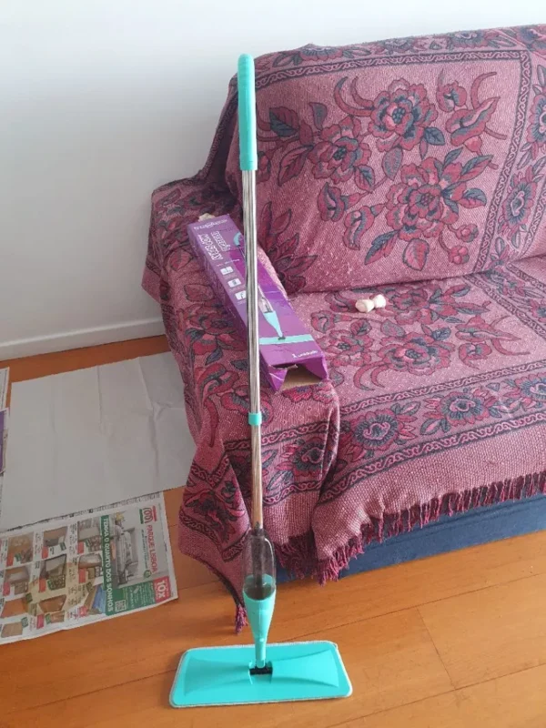 SH28 - Mop Spray Mágico Esfregão C/ 3 Refis Microfibra Reservatório Limpeza - Imagem 10