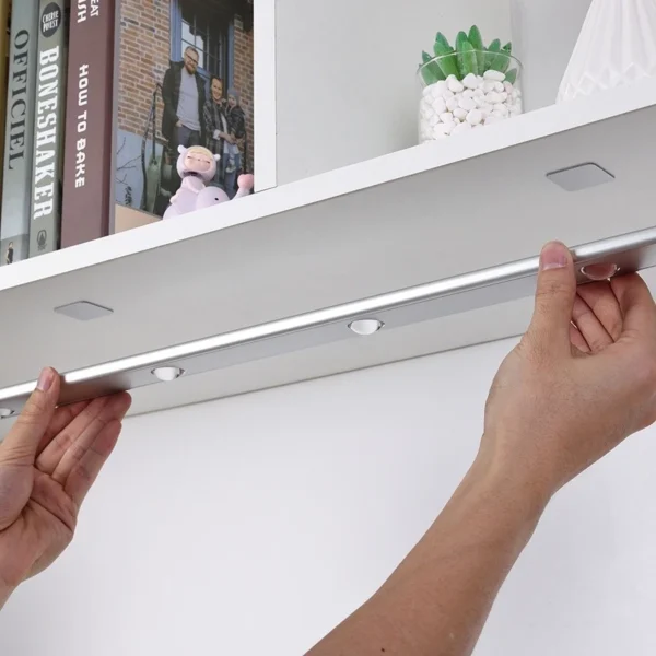 60CM Luz LED Sem Fio sensor De Inteligente Do Guarda-Roupa Quarto De Conveniência Carregamento USB